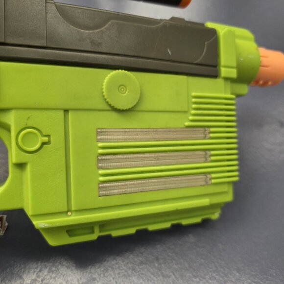 Nerf Star Wars Glowstrike Tobias Beckett Han Solo Blaster Green Lights Up - Picture 3 of 11